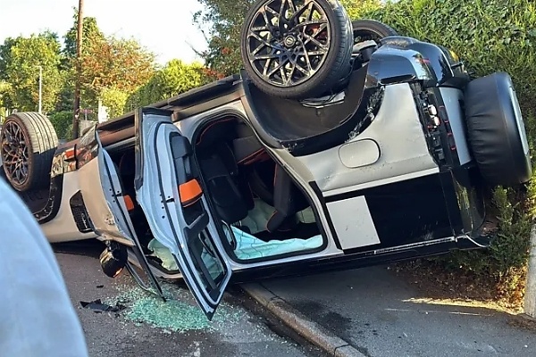 Hull City’s Sorba Thomas Escapes Unhurt After Defender Overturns Near Training Ground