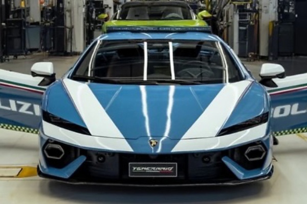 Lamborghini Unveils 920-HP Temerario Polizia Supercar For Italian Police - autojosh 