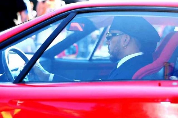Italian GP: Lewis Hamilton Turns Heads With His Ferrari F40 — Why His “Dream” Car Is So Special - autojosh 
