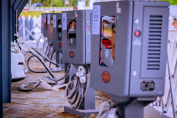 NNPC Opens Smart Fuel Station In Abuja With 24-Hour Self-Service Pumps, 86 EV Charging Points