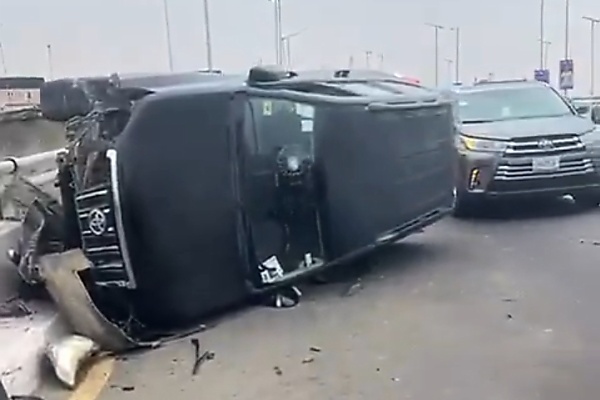 Overturned Toyota Prado On Lagos Bridge Evacuated As Traffic Returns To Normal — LASTMA - autojosh 