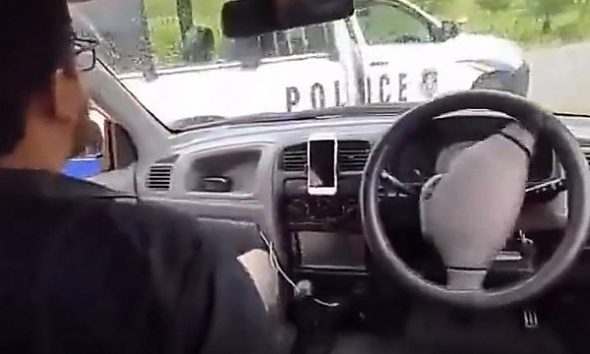 Pakistan’s “Driverless” Car Crashes Into Police Van After Internet Connection Fails - autojosh