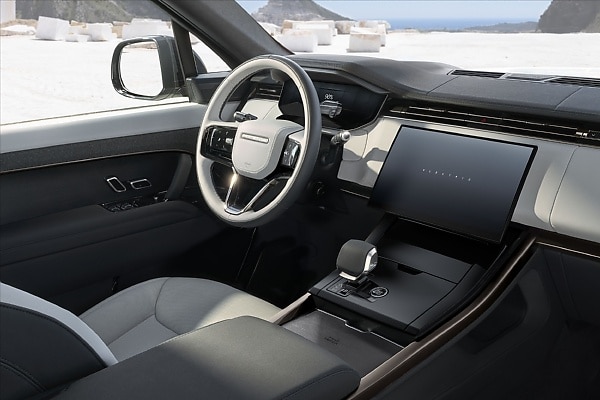 Range Rover Sport Electric Unveiled With 550-hp, 609 km Range