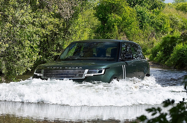 Range Rover Electric Unveiled With 333-Mile Range, 542 HP And 22-Minute Fast Charging - autojosh 