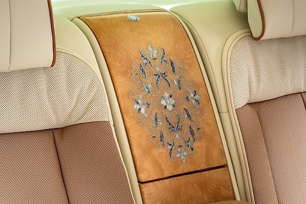 Rolls-Royce Phantom Hummingbird Unveiled With Abalone Shell Marquetry That Changes With Light