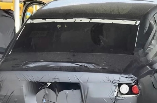 Rolls-Royce In Trouble? BYD’s Yangwang Spotted Testing Phantom And Cullinan Rivals With Suicide Doors