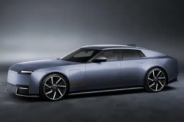 Photos : All-new 2027 Jaguar Type 01