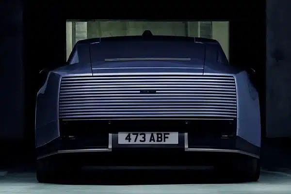 JLR Unveils 2027 Jaguar Type 01: A 1,016-HP Electric GT With 400-Mile Range, $170,000 Price