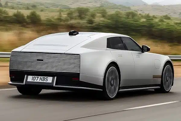 Photos : All-new 2027 Jaguar Type 01