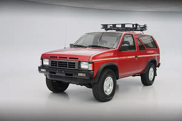 Retro-style 2027 Nissan Pathfinder Special Edition Celebrates 40 Years Of Family Adventures