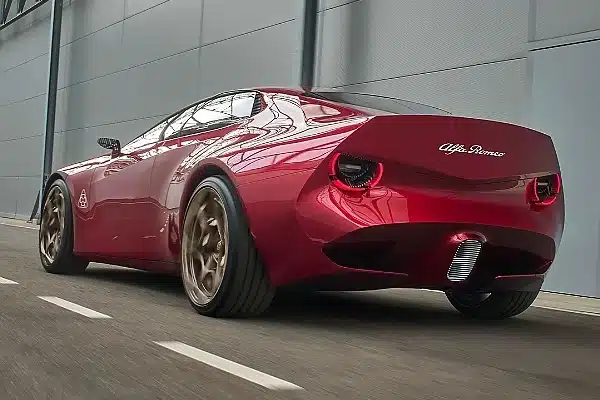Alfa Romeo Cuorerosso Concept Debuts With 2+2 Coupé Design, 2.9L V6 Full-Hybrid Powertrain