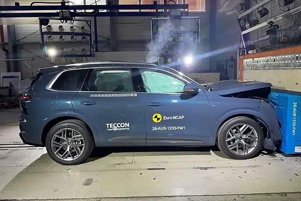 Audi Q7 Becomes First Production Model To Score 100% In Euro NCAP Post-Crash Safety Assessment