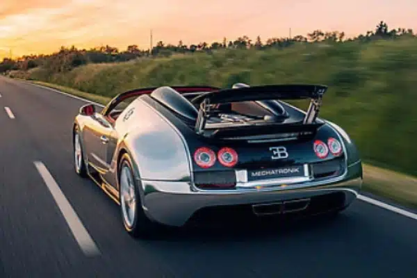 €6.8M Bugatti! F1 Champ Fernando Alonso Spotted in Ultra-Rare Veyron With Polished Bodywork