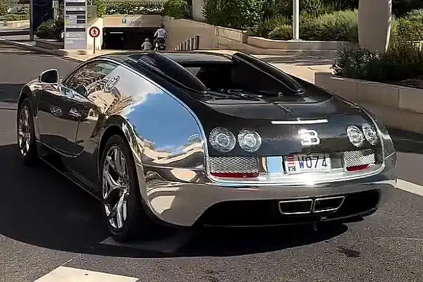€6.8M Bugatti! F1 Champ Fernando Alonso Spotted in Ultra-Rare Veyron With Polished Bodywork