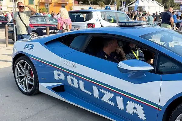 377,034 km After 9 Years: Italian Police’s Lamborghini Huracán Has The World’s Highest Mileage