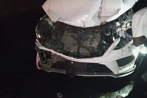 LASEMA: Mercedes-Benz GLE Crashes Into Fire Truck Deployed To Contain CNG Vehicle Fire At Obadore Bridge