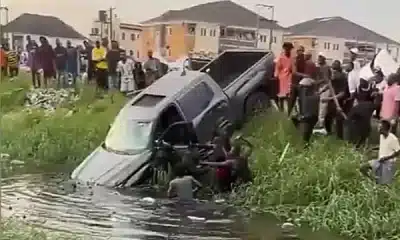 Man Flees With Stolen Tundra During Test-Drive, Crashes Into Lagos Canal After Damaging Dozens Of Vehicles