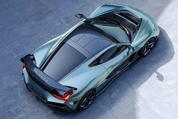Mate Rimac Personally Delivers First-Ever ‘Tiffany Edition’ Nevera R To Customer