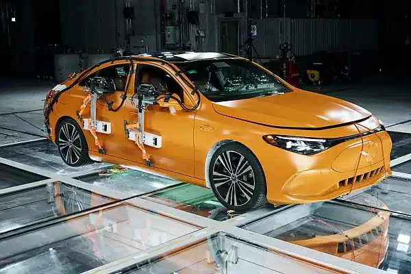 Mercedes-Benz Proves CLA’s Safety By Crashing Hybrid Variant Into The Side Of Electric Model At 56 km/h