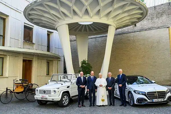 Mercedes-Benz Opens Vatican Exhibition Featuring 8 Historic Popemobiles Since 1930
