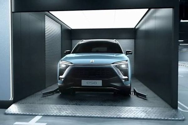 3-minute Battery Swap Or 5-Minute Charging? China’s EV Drivers Face A New Choice
