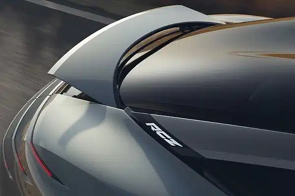 Peugeot RCZ Vision Debuts As 500-HP Electric Sports Coupé With 600 km Range, 10-Minute Charging