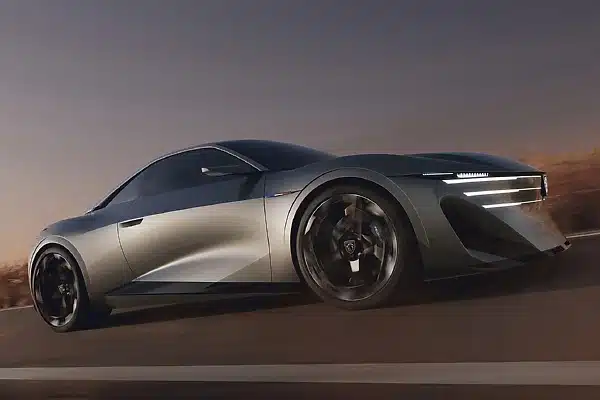 Photos : All-new 2027 Mercedes-AMG GT 63 SUV