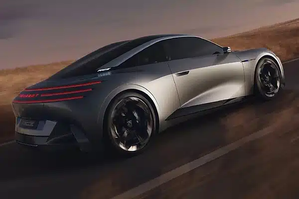 Photos : All-new 2027 Mercedes-AMG GT 63 SUV