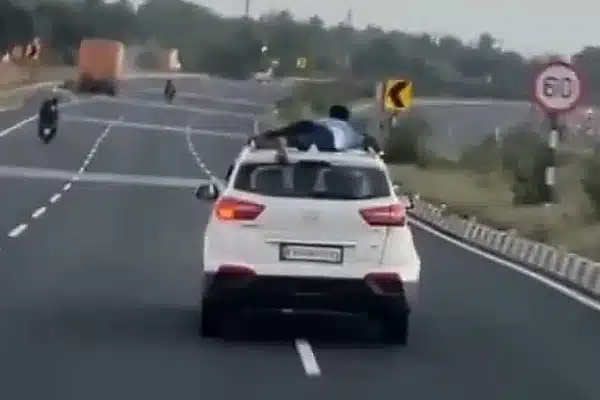 Police Turns Spider-Man, Clings To Roof Of Speeding Hyundai Creta During 40km Anti-Smuggling Chase