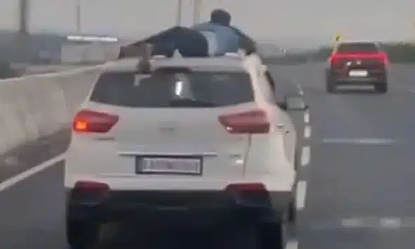 Police Turns Spider-Man, Clings To Roof Of Speeding Hyundai Creta During 40km Anti-Smuggling Chase